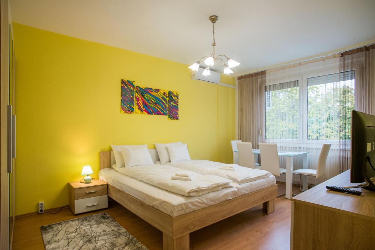 Otthon-Laksz Apartman Nyíregyháza Buitenkant foto