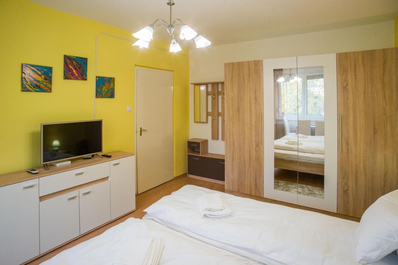 Otthon-Laksz Apartman Nyíregyháza Buitenkant foto